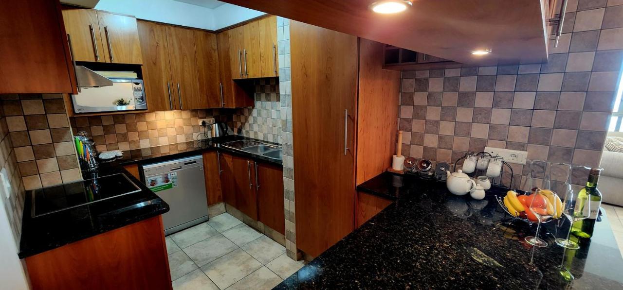 Hibernian Towers Apartamento